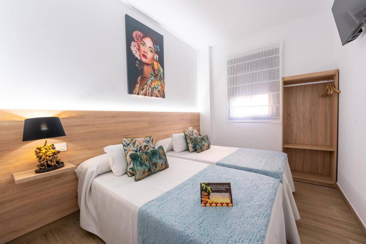 Hostal Romerito Màlaga Exteriér fotografie